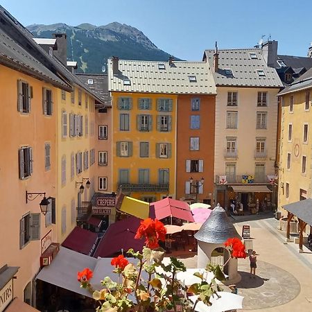 Appartement De Charme Le 1707 Au Coeur De La Cite Vauban Briançon Eksteriør bilde