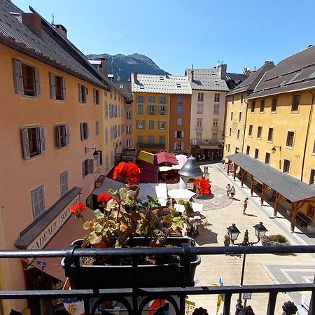 Appartement De Charme Le 1707 Au Coeur De La Cite Vauban Briançon Eksteriør bilde