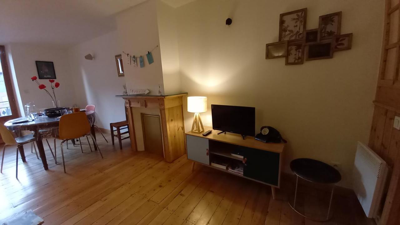Appartement De Charme Le 1707 Au Coeur De La Cite Vauban Briançon Eksteriør bilde